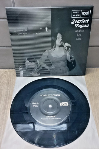 Vinyl single scarlett - single,